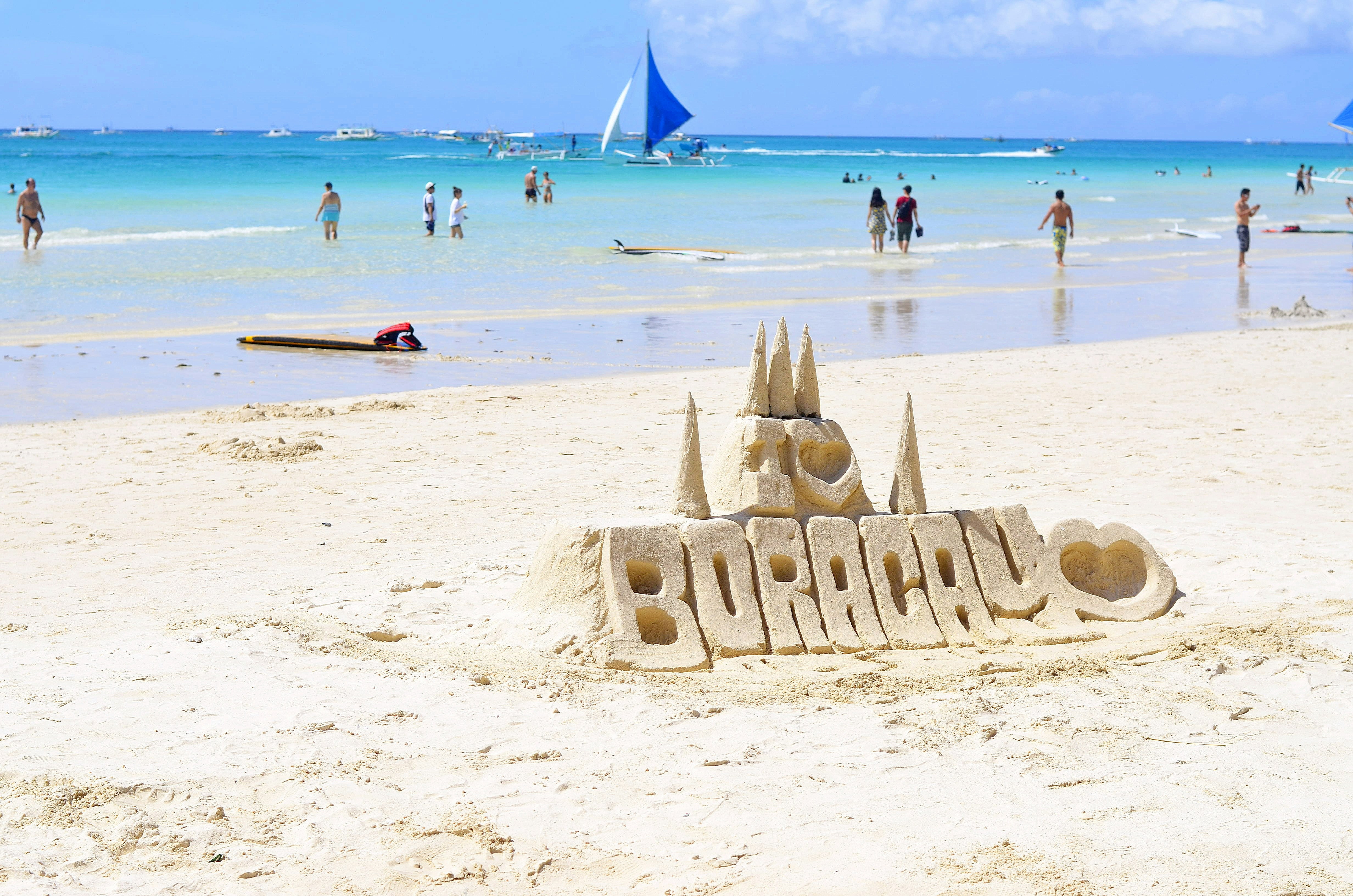 Global dance community enjoying Boracay